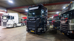 20260329-Tom-Holding-00307